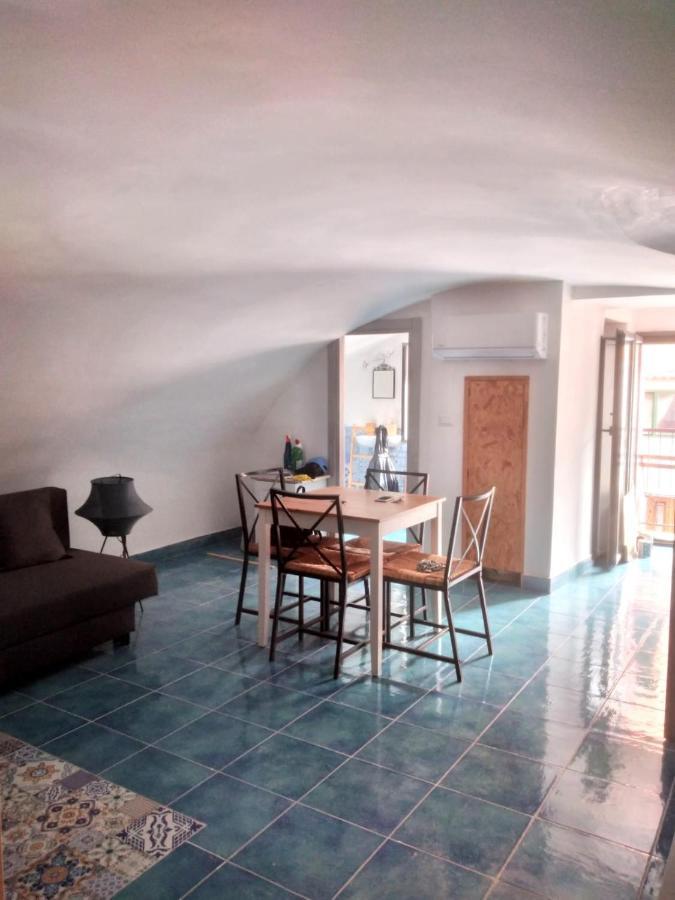 Apartamento Casa Adriano Procida Exterior foto