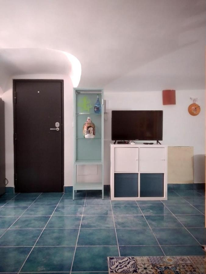 Apartamento Casa Adriano Procida Exterior foto